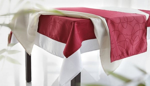 праздничная скатерть