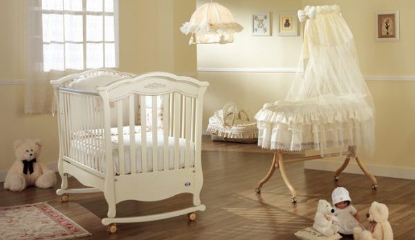 детская кроватка